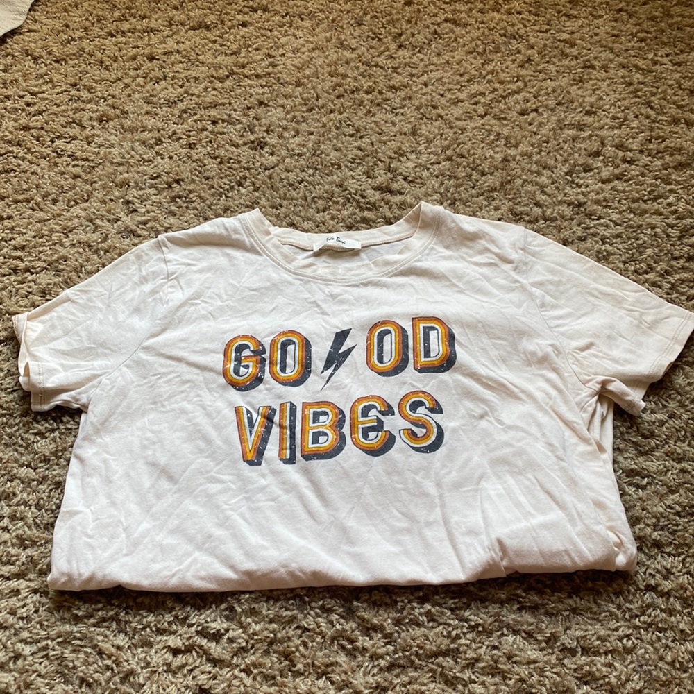 Good vibes tee